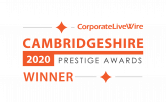 award winningscertificate best wedding cake maker Camnridgreshire