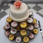 wedding Cuo Cakes